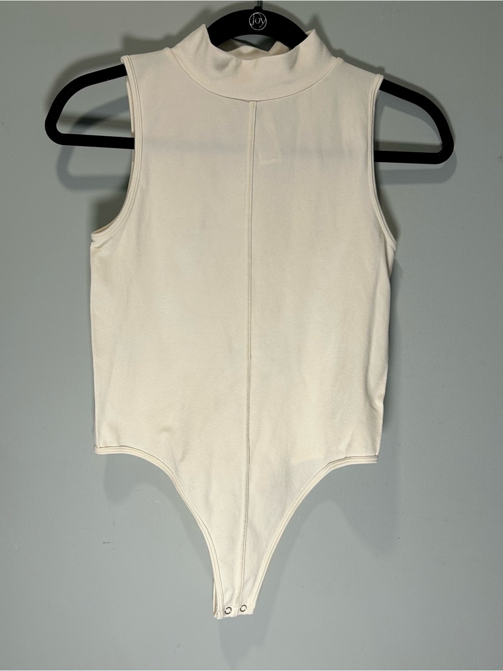 Forever 21 Cream Mock Neck Sleeveless Bodysuit Women’s L